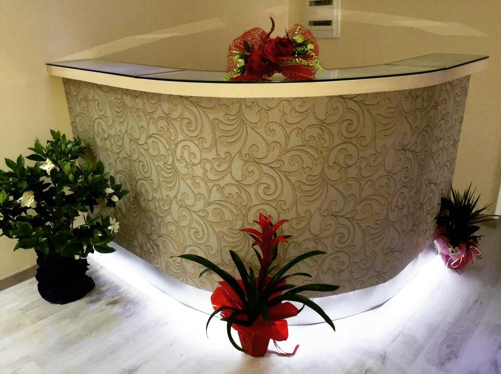 B&B Crystal Месина Екстериор снимка